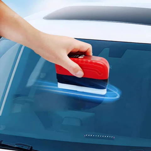 自動車用窓清掃機 — 瞬時の輝きと完璧な視界 